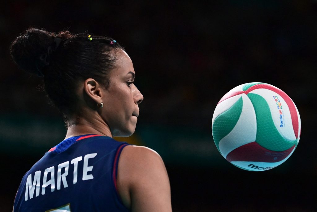 Niverka Marte, capitana de las Reinas del Caribe, jugará la Liga de Naciones embarazada