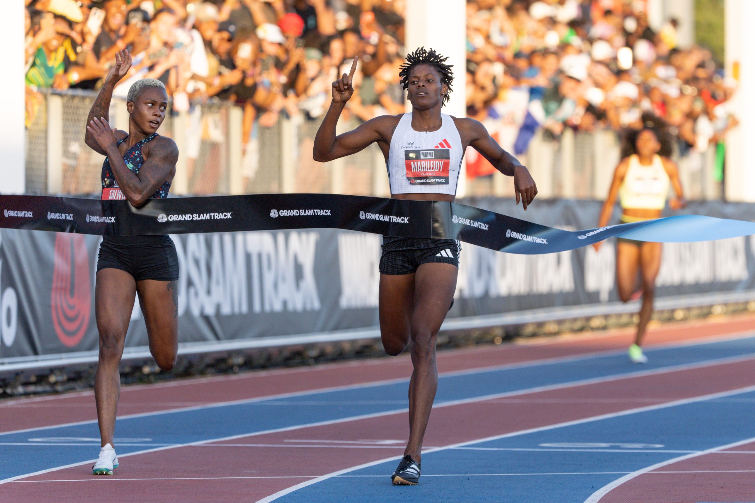 Marileidy Paulino gana la carrera de 400 metros del Grand Slam Track en Filadelfia