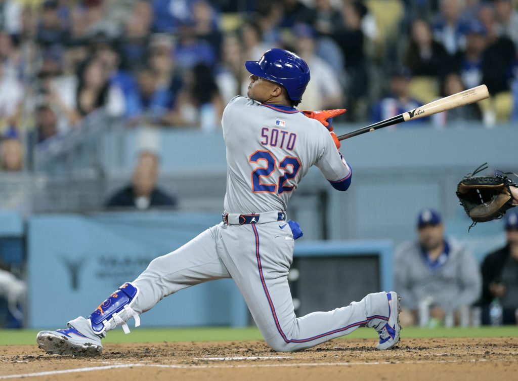 Otro jonrón de Soto, pero Dodgers vencen a Mets en extrainnings