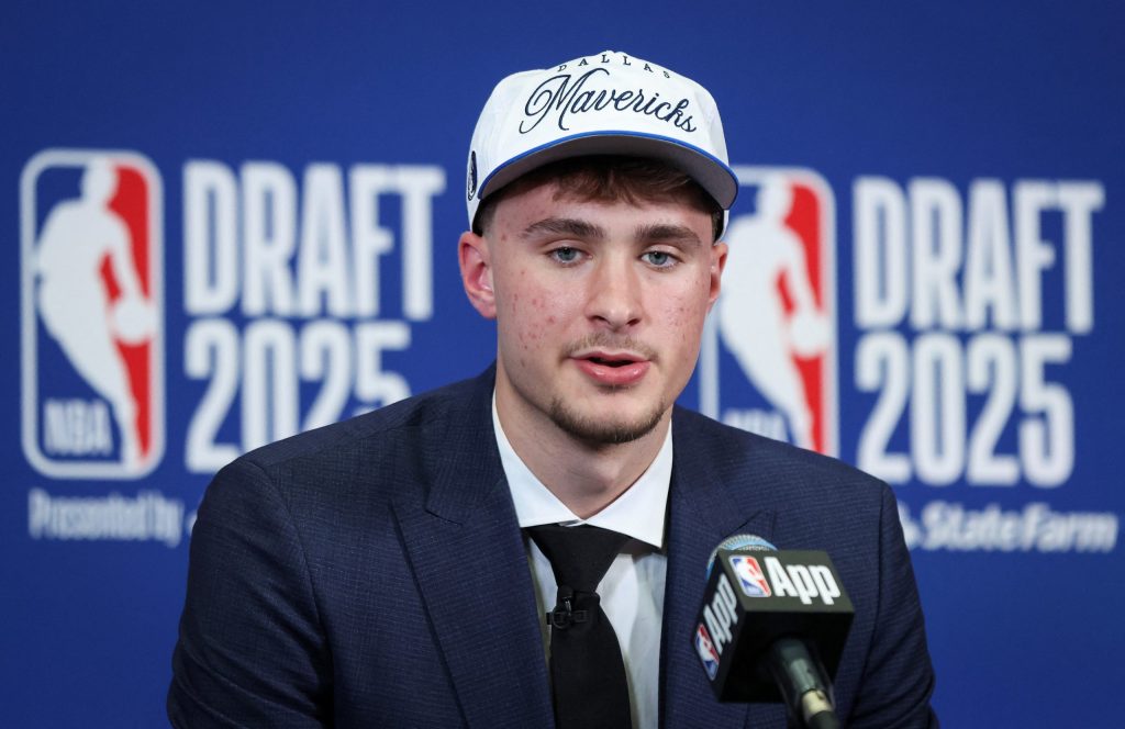 Cooper Flagg podría ganar casi 1,000 millones de dólares en la NBA antes de cumplir 32 años