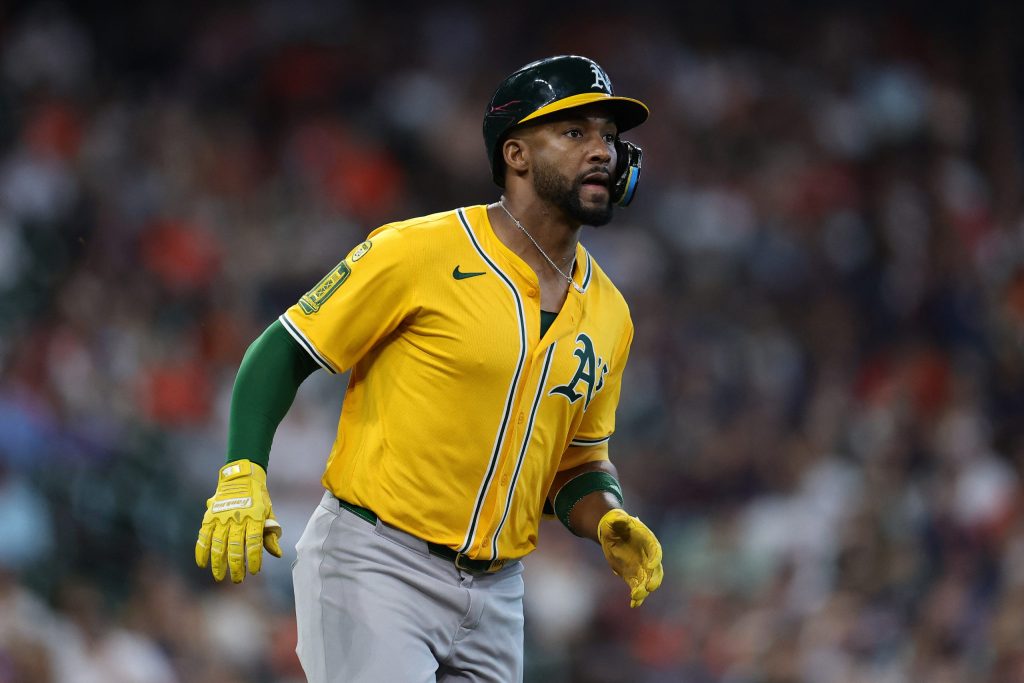 Miguel Andújar se une a los Rojos de Cincinnati y será nuevo compañero de Elly De La Cruz