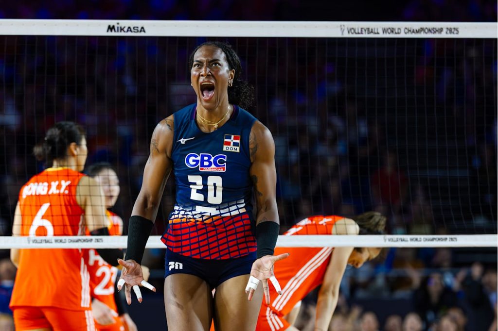 Reinas del Caribe caen barridas 3-0 ante China en el Mundial