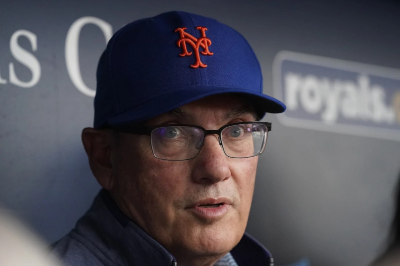 Cohen pide disculpas a la afición de los Mets tras decepcionante temporada