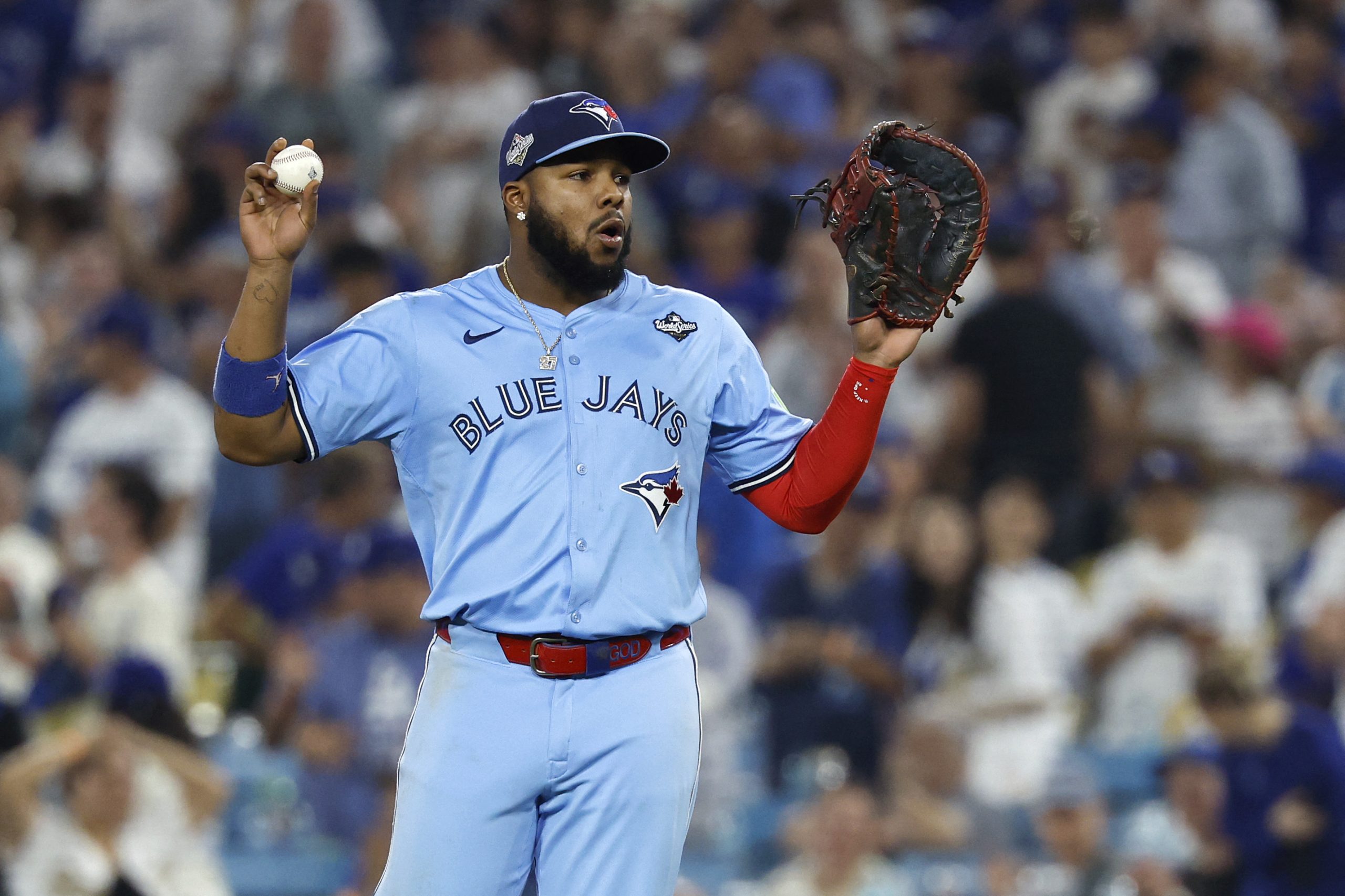 Azulejos ganan 6×2 a Dodgers y empatan la Serie Mundial a dos triunfos por bando Azulejos ganan 6×2 a Dodgers y empatan la Serie Mundial a dos triunfos por bando