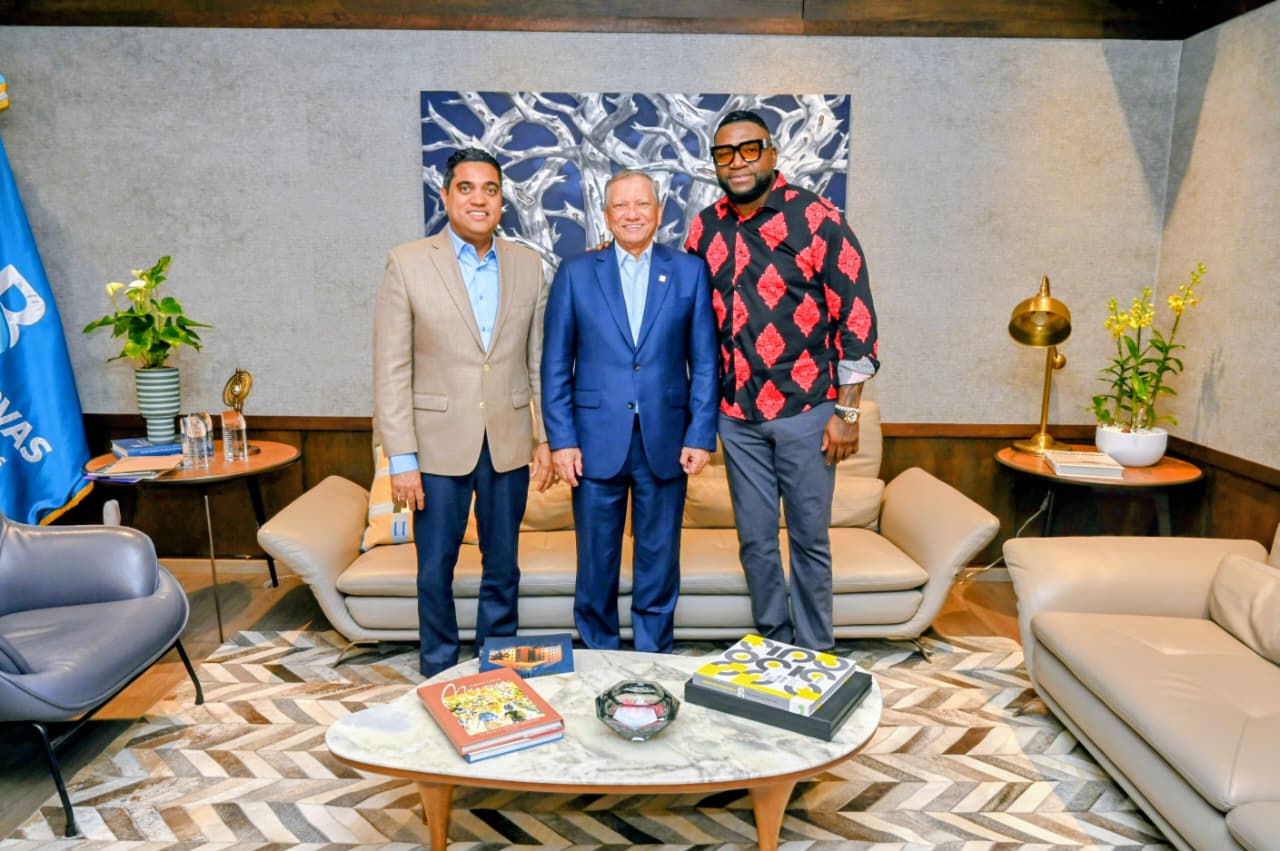 Banreservas reafirma respaldo al deporte dominicano en encuentro con David Ortiz y Kelvin Cruz Banreservas reafirma respaldo al deporte dominicano en encuentro con David Ortiz y Kelvin Cruz