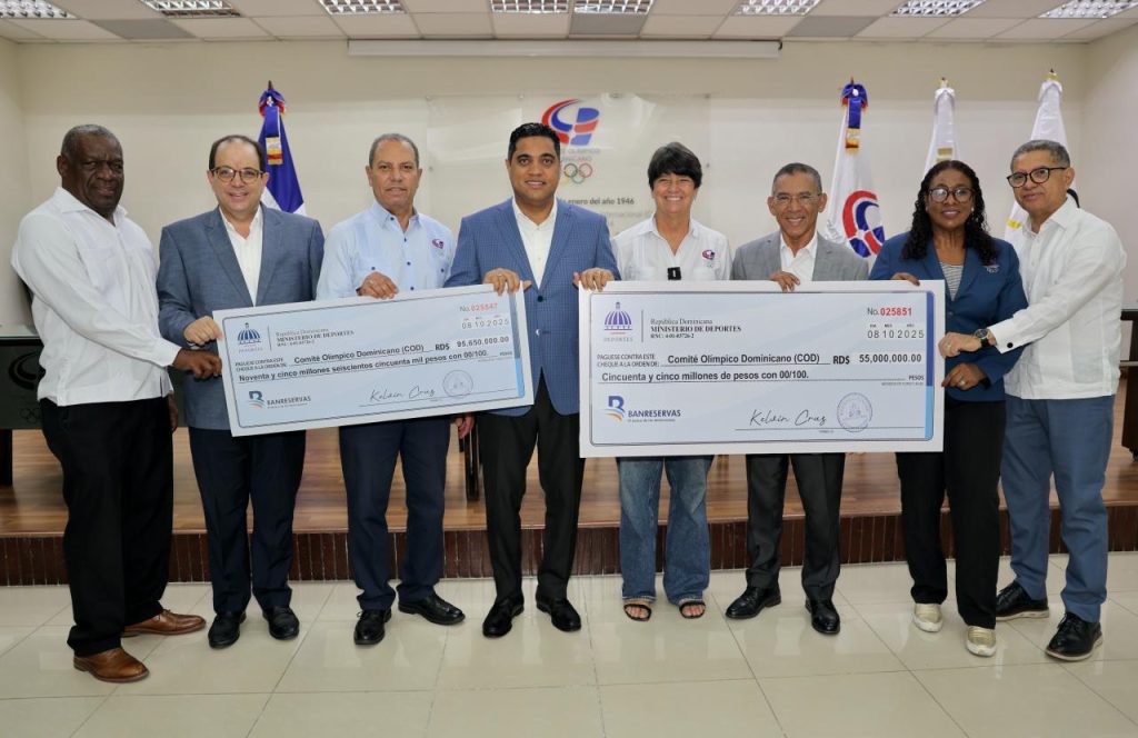 Kelvin Cruz entrega más de 150 millones de pesos para los Juegos SD 2026 y los Bolivarianos