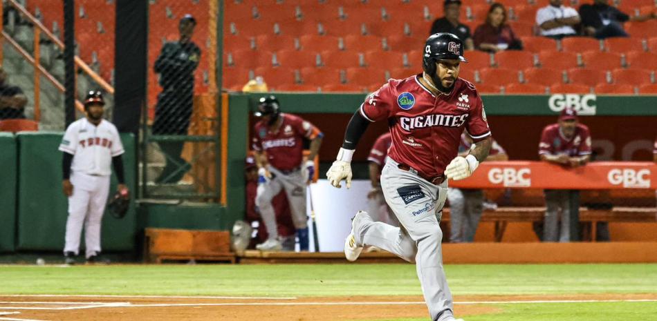 Gigantes le ganan por la mínima a los Toros en La Romana