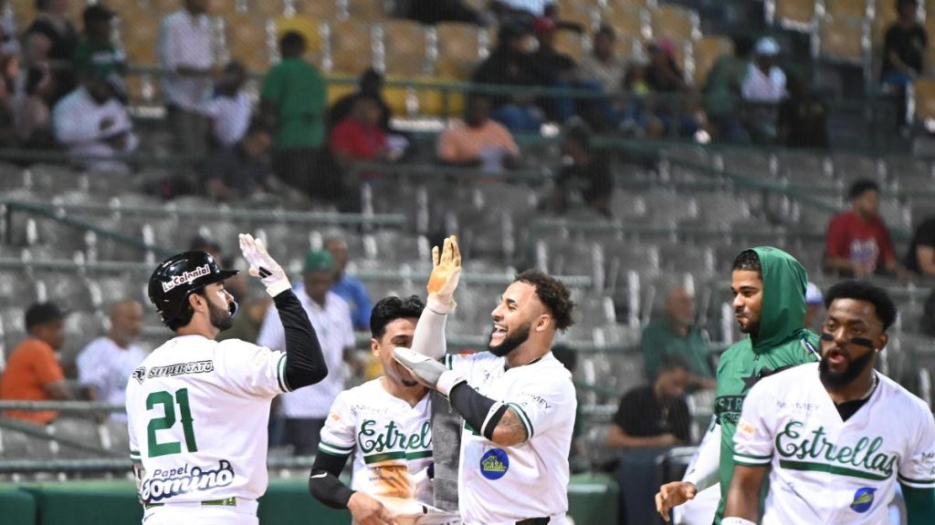 Estrellas Orientales superan al Escogido en el Quisqueya con marcador cerrado 6-5