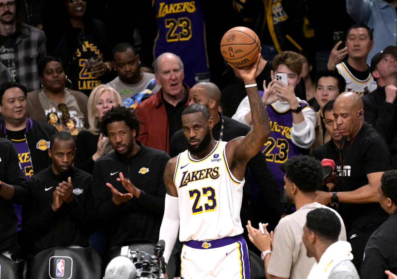 NBA mantiene su tradición navideña con cinco partidos y más de 13 horas de acción