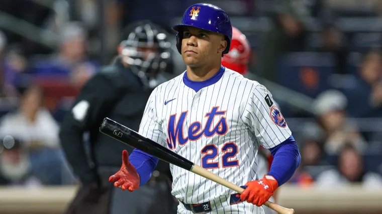 Juan Soto fuera de la alineación de los Mets este domingo por molestias en la pantorrilla Juan Soto fuera de la alineación de los Mets este domingo por molestias en la pantorrilla